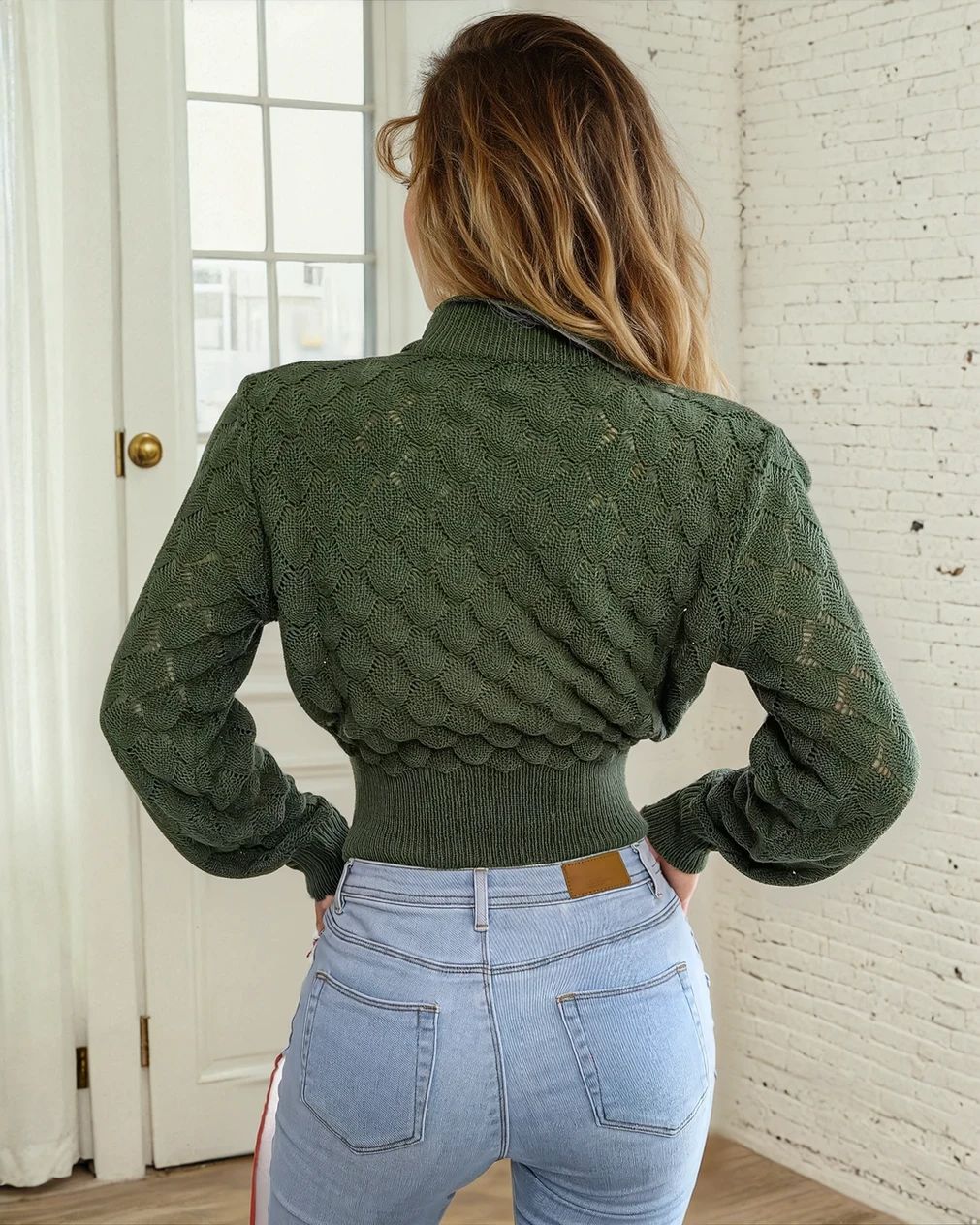 LUSMAY Hollow-Knit Cropped Pullover – Cozy Scandinavian Elegance (Copy)